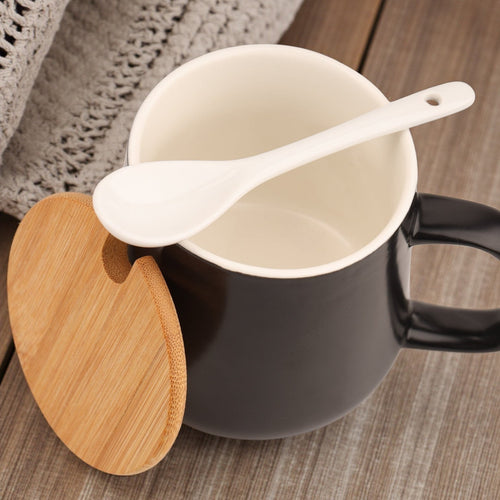 Ceramic Mug with Lid and Spoon